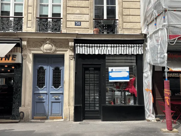 petit local commercial Condorcet à Paris